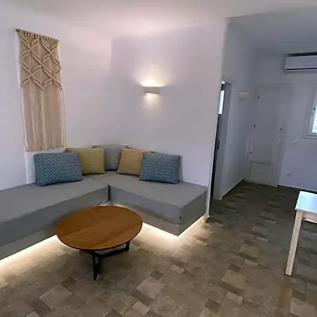 Alexandros Mykonos Ξενοδοχείο 2*